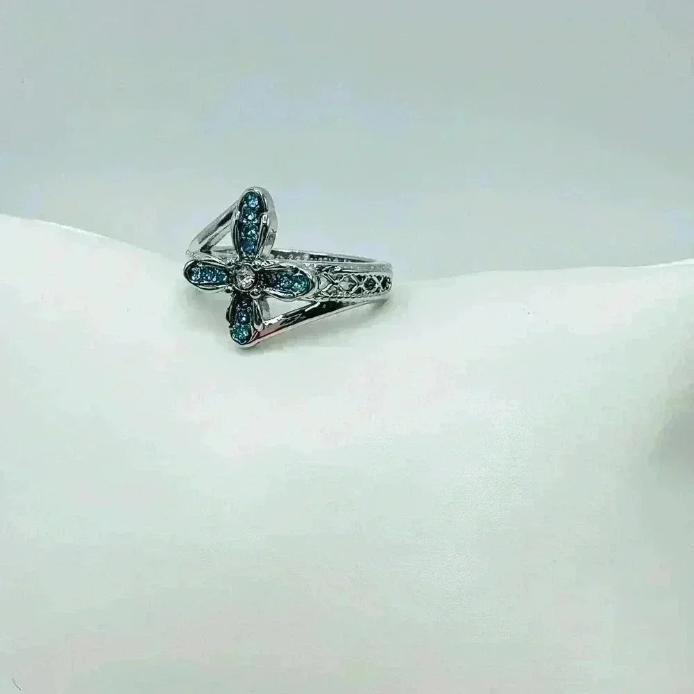 Blue Rhinestone Cross Ring Size 8 - Picture 6 of 6